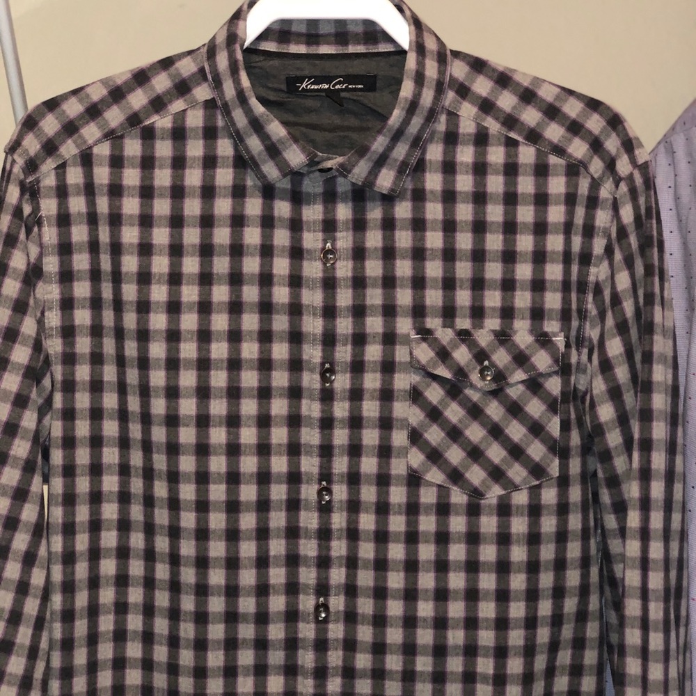 Kenneth Cole Button Down - Large - Picture 2 of 2